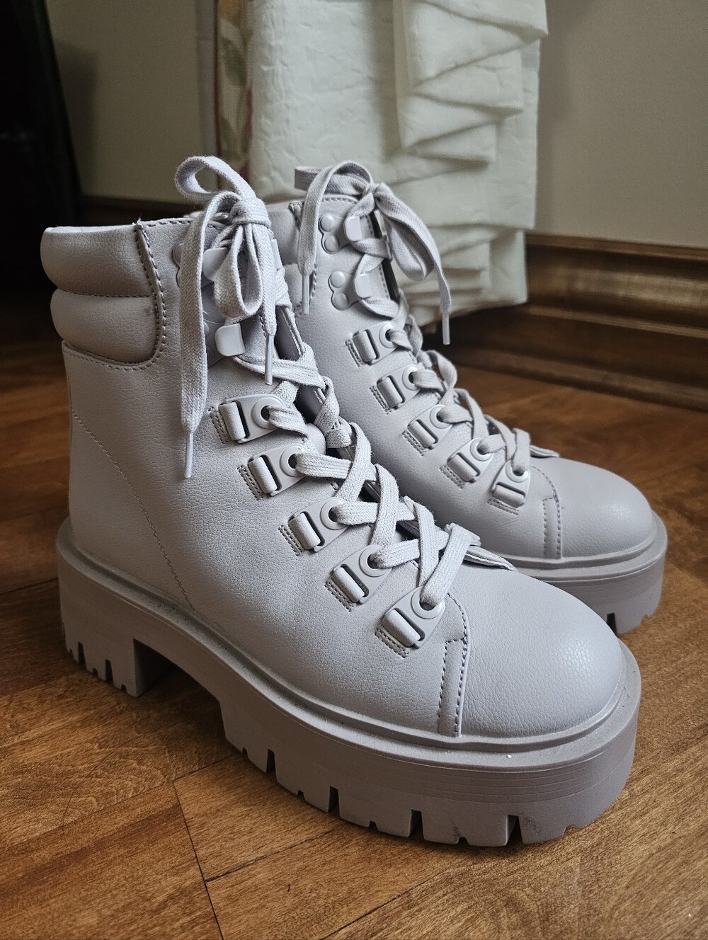 Call It Spring AVRIIL Light Purple/Lavender Faux-leather Combat Boots